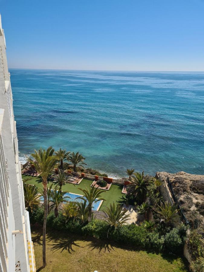 Room In Apartment - 1St Line Top Floor Apartment Carrer del Mar Exterior foto